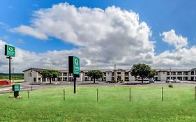 Quality Inn & Suites Junction